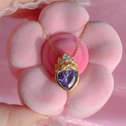 Rapunzel Crown Necklace - Kronehalskæden med det violette hjerte